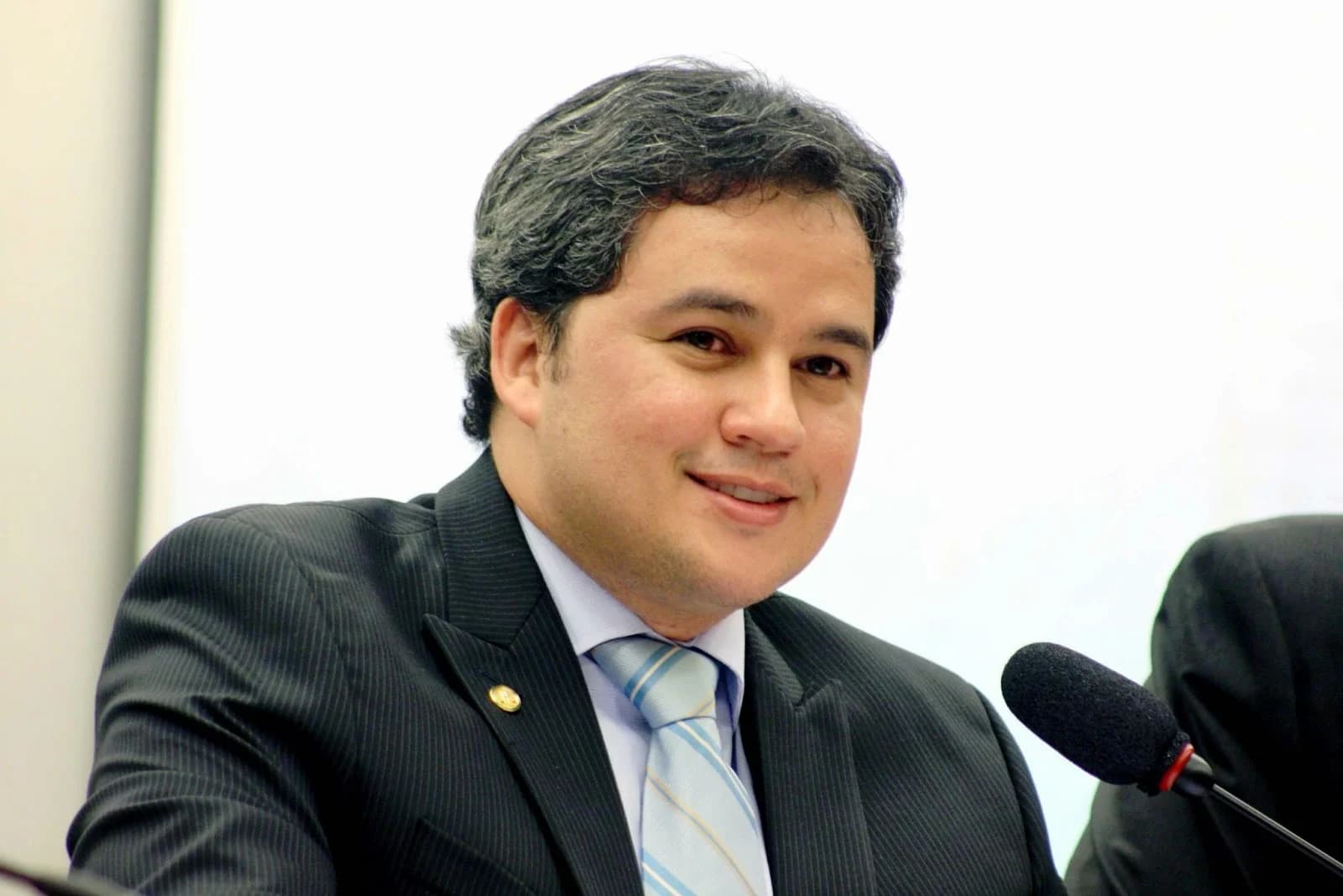 Efraim, um coringa pro Senado
