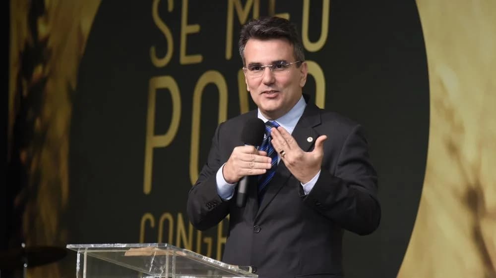 Pastor Sérgio Queiroz não volta à política  enquanto se considerar melhor que ela