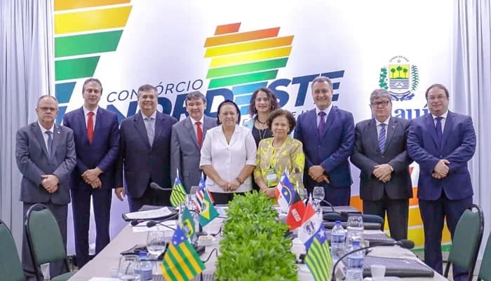 Governadores do Nordeste: consórcio para mudar de partido