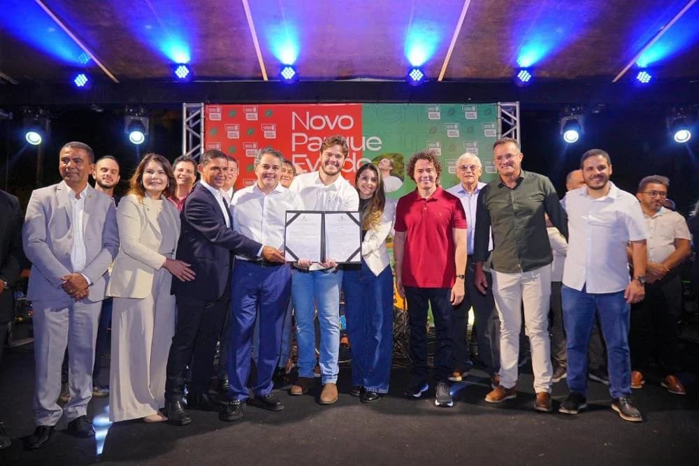 Foto profetiza “chapa para 2026” e Romero não aparece na imagem