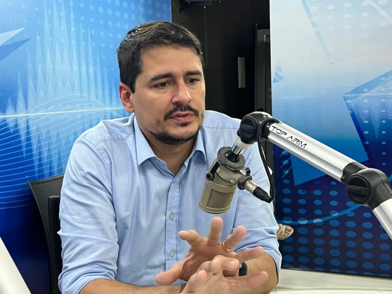 Cícero vai confirmar Luís Ferreira na Saúde; saiba motivo da demora