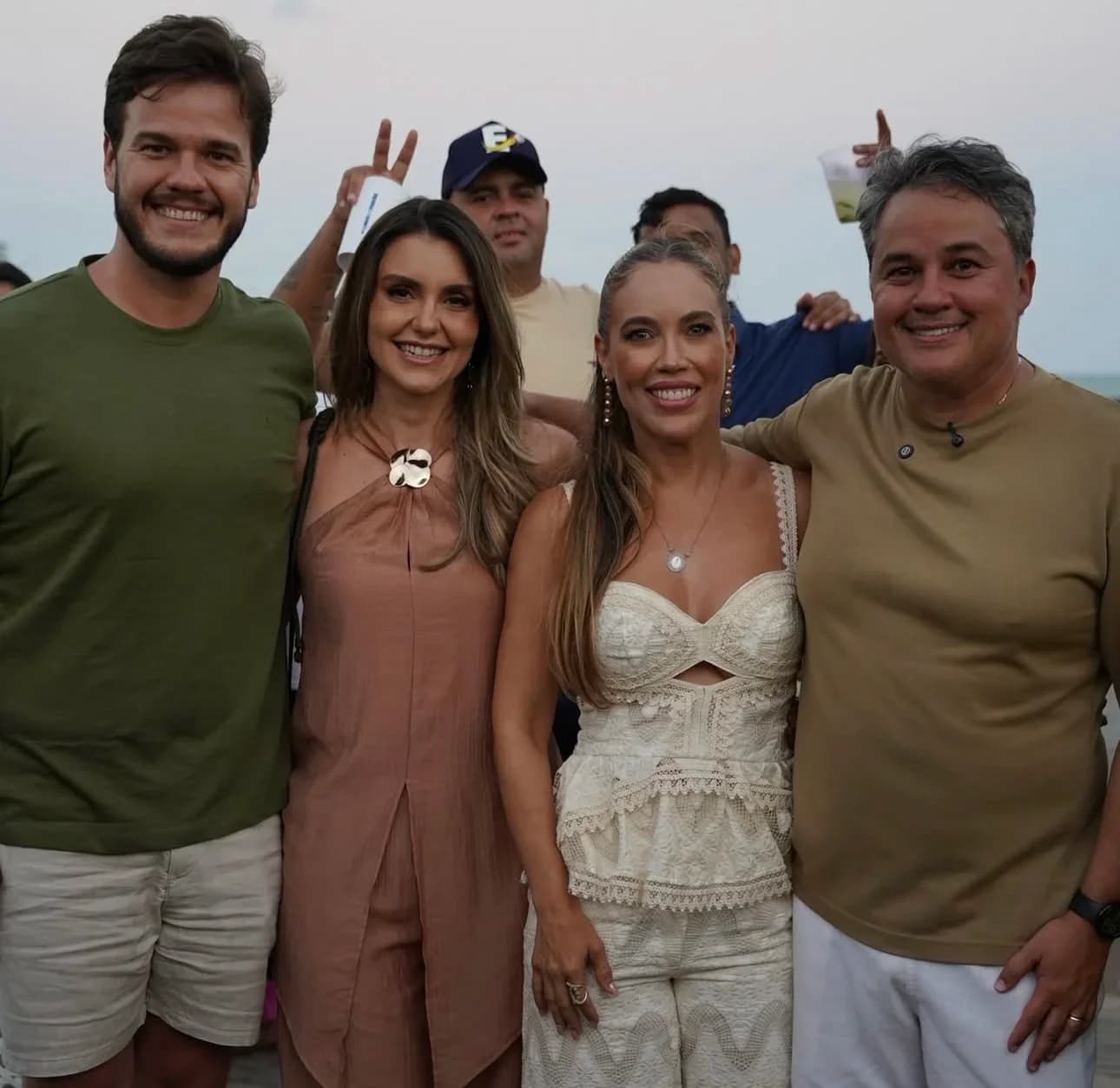 Qual Cunha Lima ficará contra Juliana vice de Efraim ?