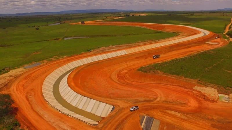 Boicote só na língua: Bolsonaro manda dinheiro para Acauã- Araçagi
