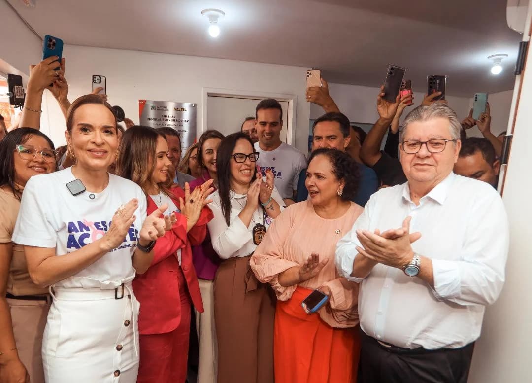 Daniella Ribeiro, um presente para as mulheres e outro para João Azevedo