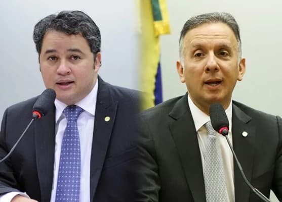 Um abacaxi tamanho foguete para Efraim e Aguinaldo descascarem juntos