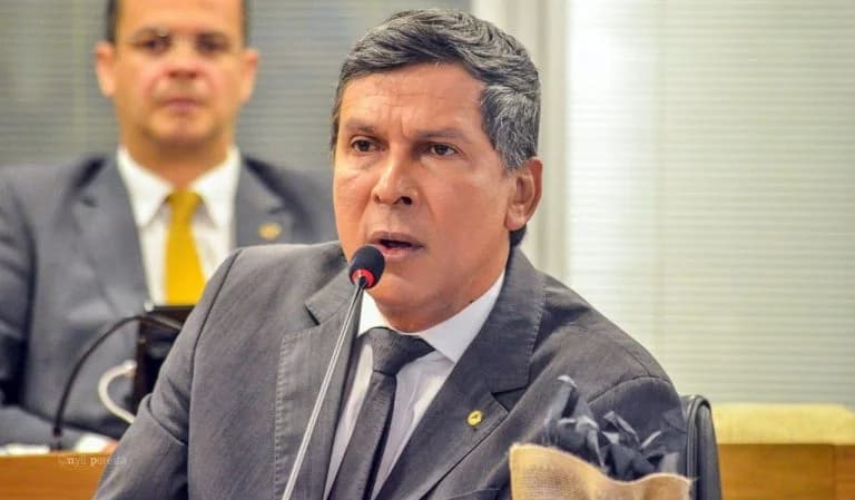 Ricardo Barbosa é o único “federal” de fora da inserção do PSB na TV