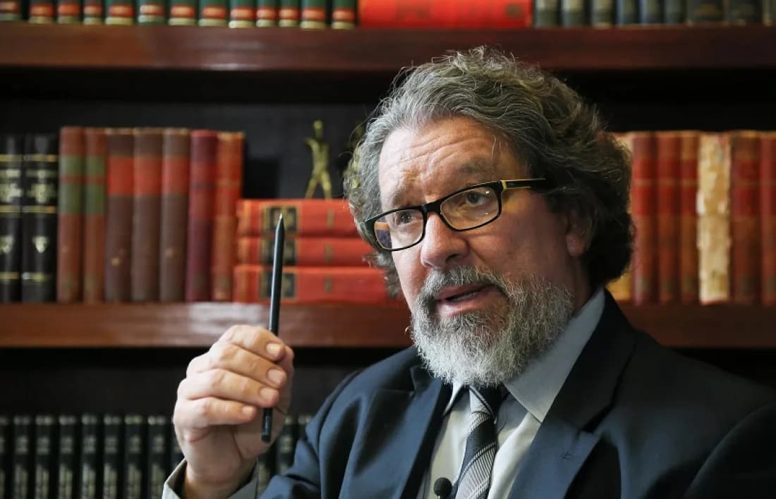 Aliado de Lula, Kakai prevê que Bolsonaro seja condenado a 28 anos