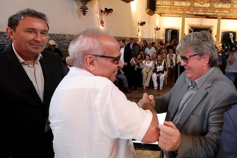 A estratégia de Cícero e o desafio do Governo