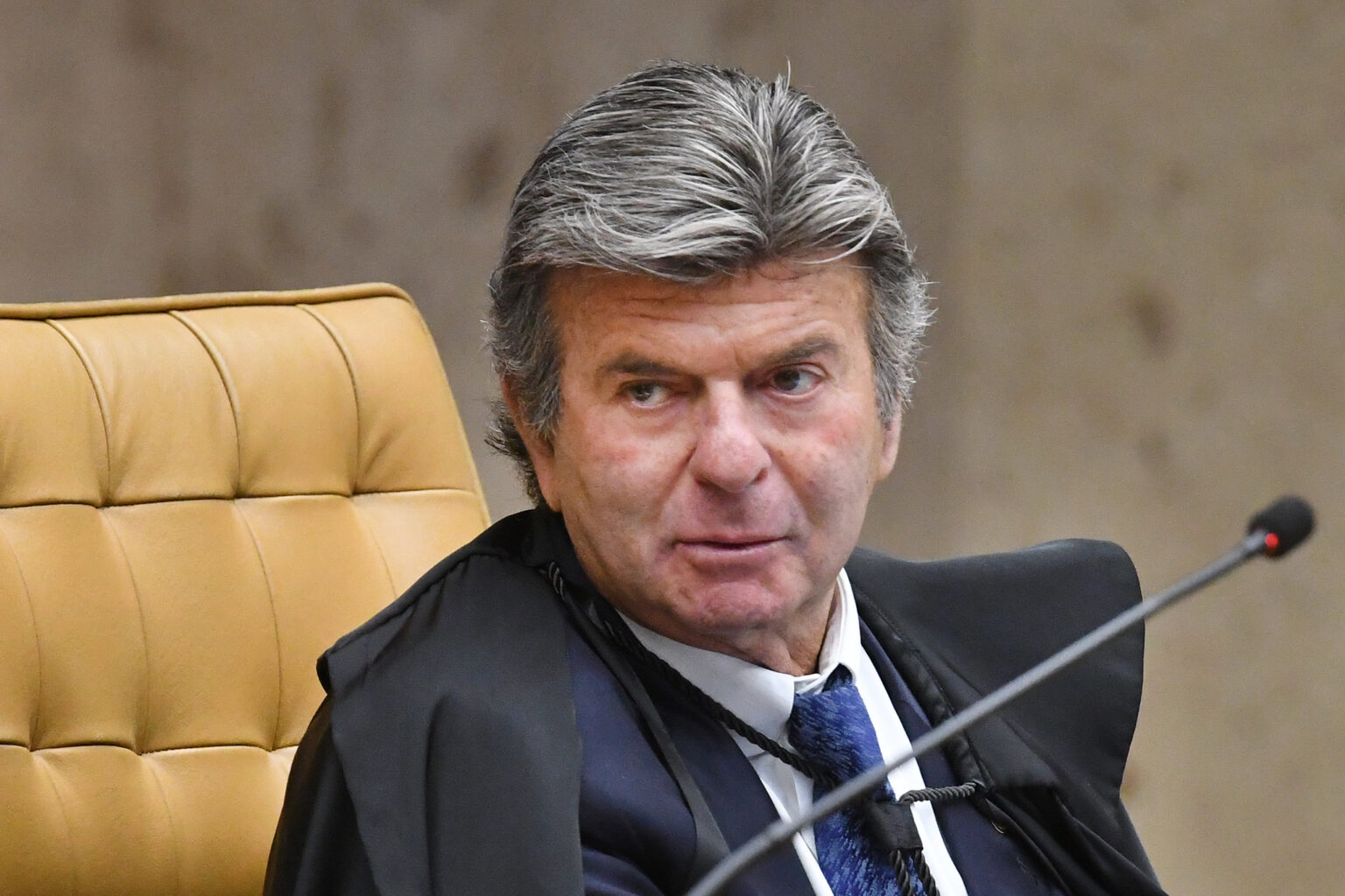 Um só ministro derruba tudo e a suprema tese “sifux..”