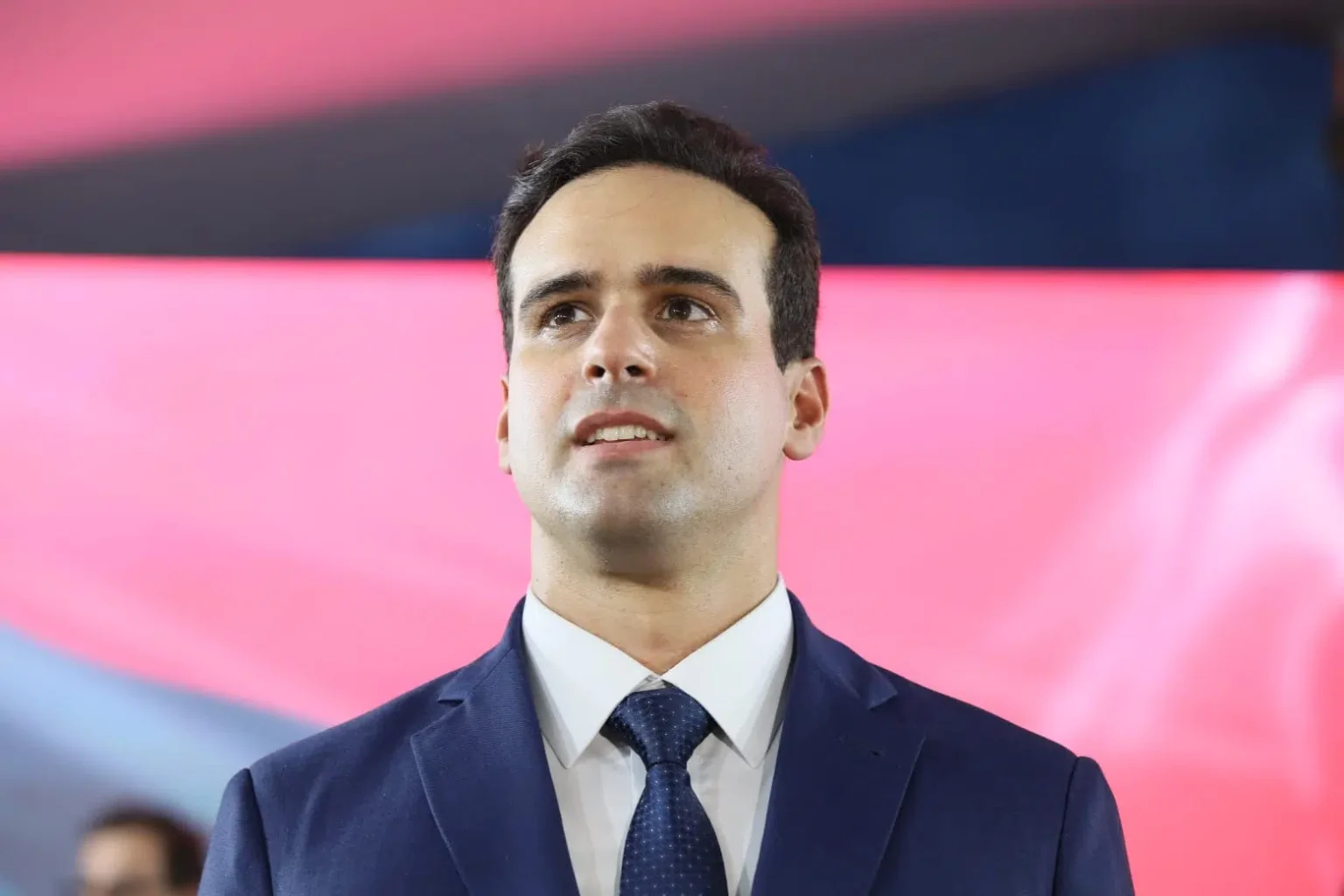 Lucas sinaliza que continuidade não é barreira para novidades