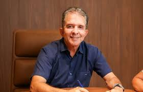 Nabor lidera na coragem